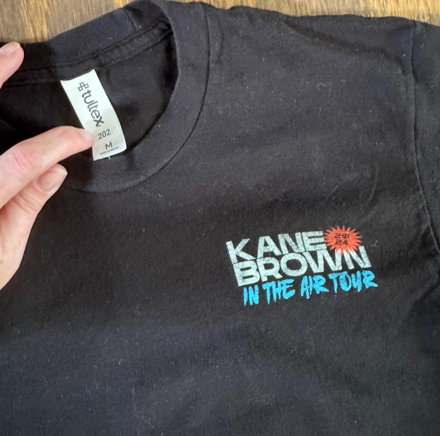 Kane Brown In The Air Tour 2024 Tee Size M Black Double Sided Concert Shirt