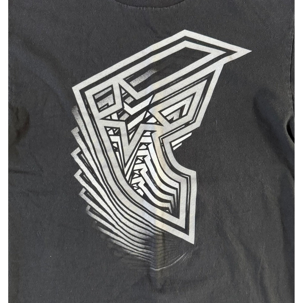 Famous Stars and Straps Graphic T Shirt Medium Black Travis Barker Streetwear
