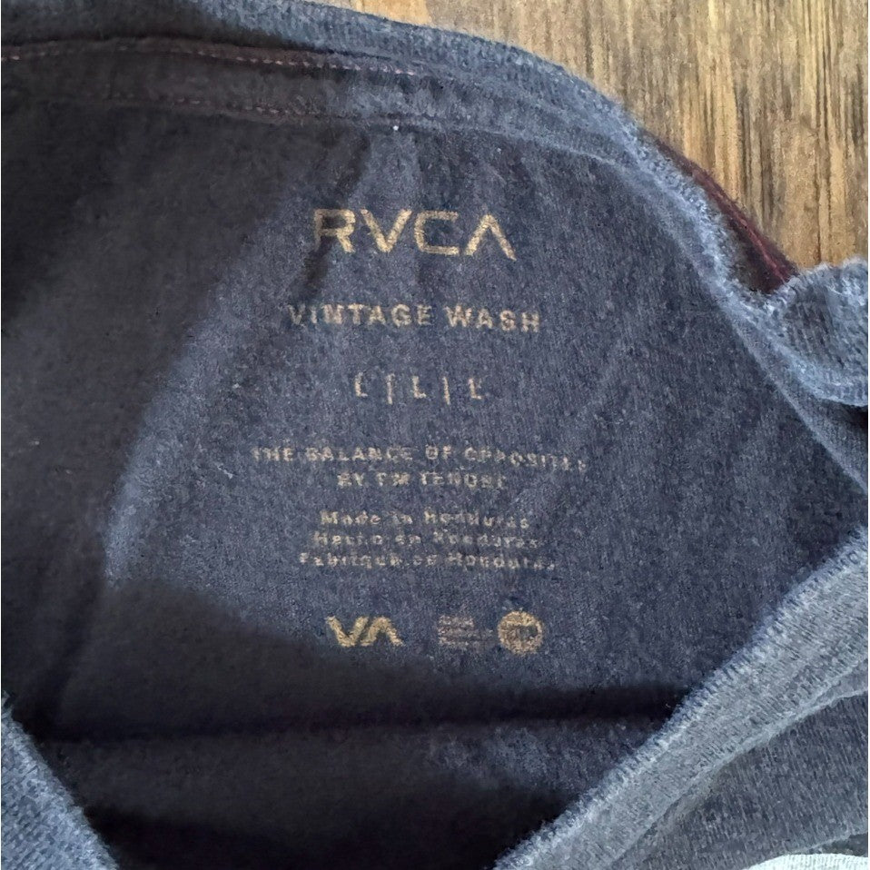 RVCA VA Logo City Skyline Tee Large Black Vintage Wash Graphic T-Shirt