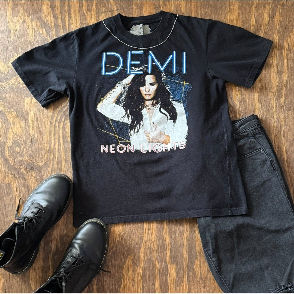 Demi Lovato Neon Lights Tour 2014 Black Graphic Tee