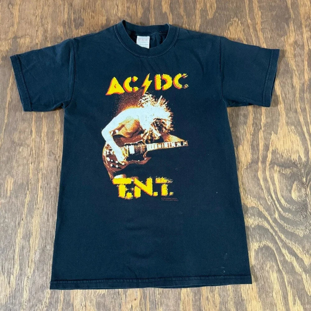 Report Vintage 2005 AC/DC TNT Angus Young Band Tee Shirt Small Black Rock Graphic
