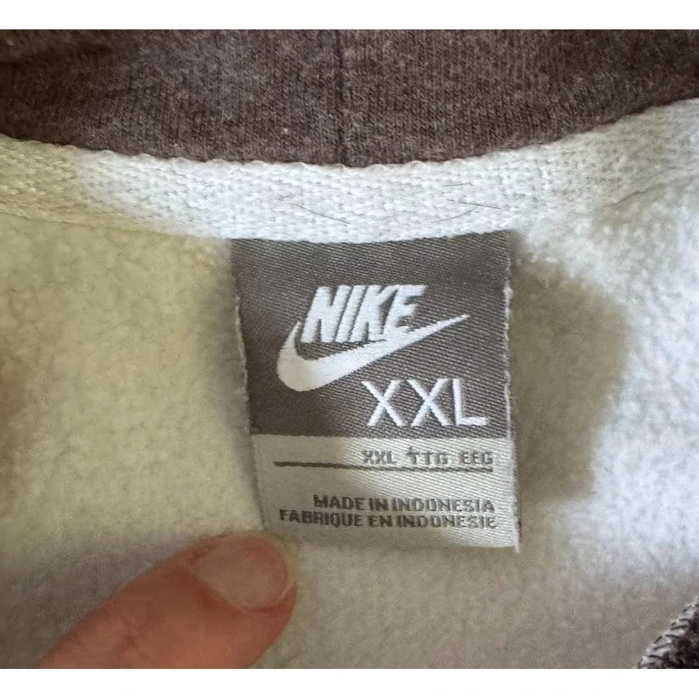 White Nike Hoodie contrast hood/pocket emroidered