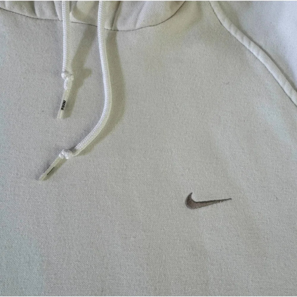 White Nike Hoodie contrast hood/pocket emroidered